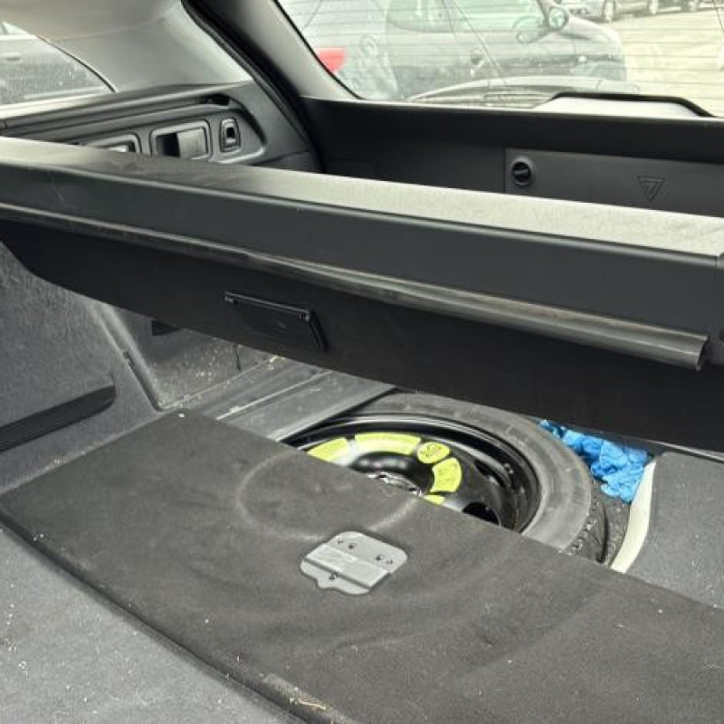 Verin de coffre PEUGEOT 508 1 SW Photo n°15