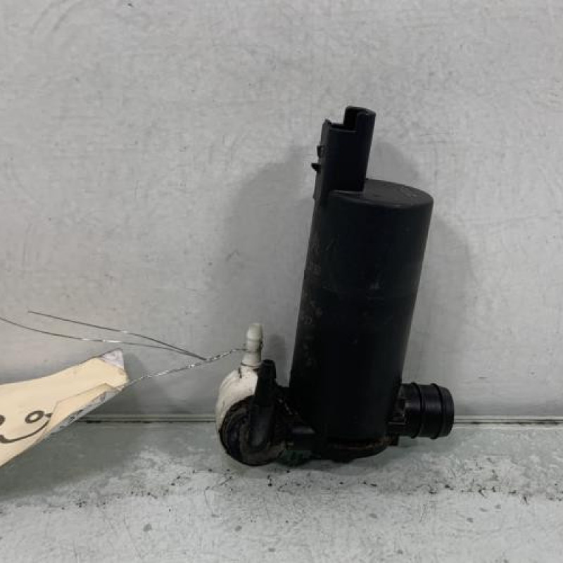 Pompe lave glace avant PEUGEOT 508 1 SW Photo n°4