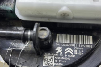 Pompe à carburant PEUGEOT 208 1