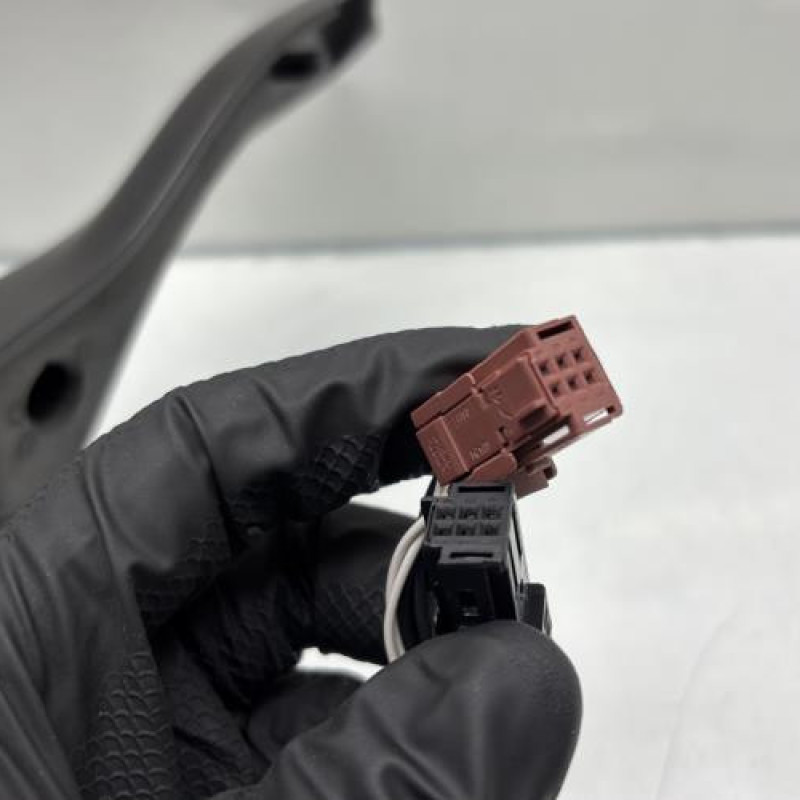 Retroviseur gauche PEUGEOT 208 1 Photo n°4