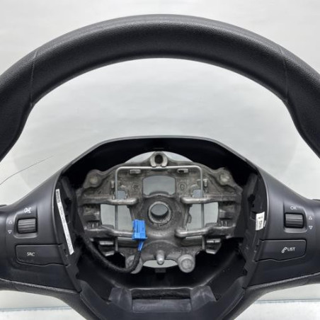 Volant PEUGEOT 208 1