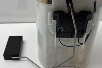 Pompe à carburant PEUGEOT 208 1