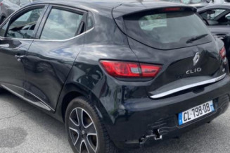 Retroviseur gauche RENAULT CLIO 4