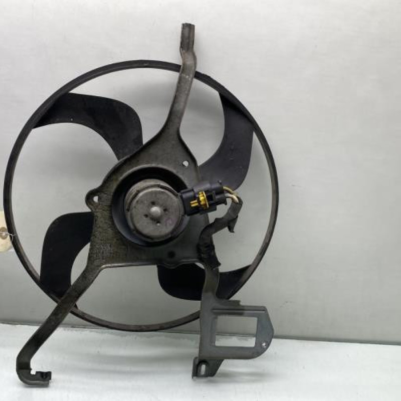 Moto ventilateur radiateur CITROEN C2 Photo n°3