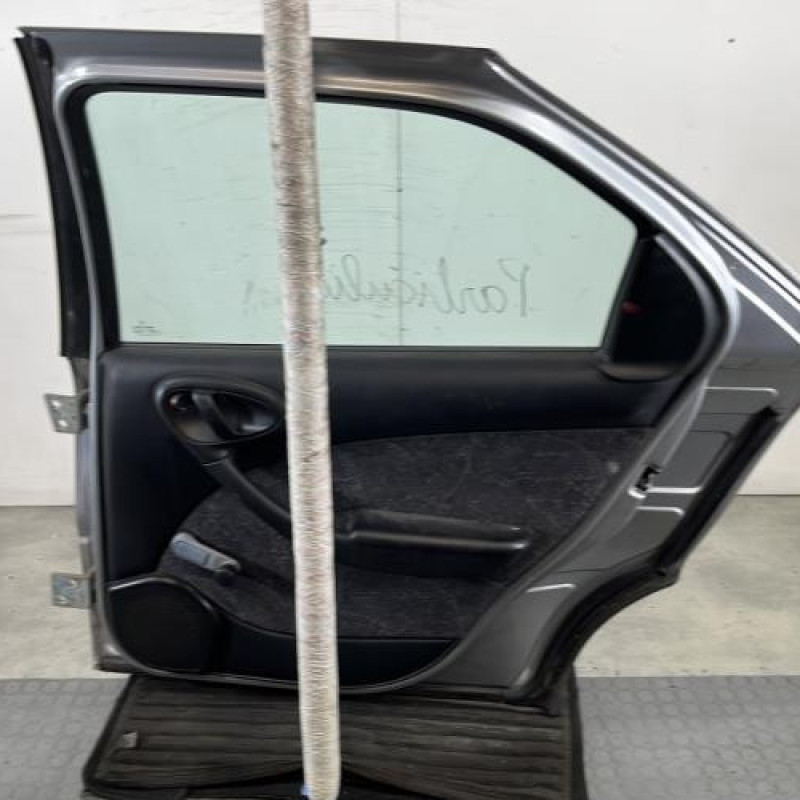 Porte arriere droit CITROEN XSARA Photo n°10