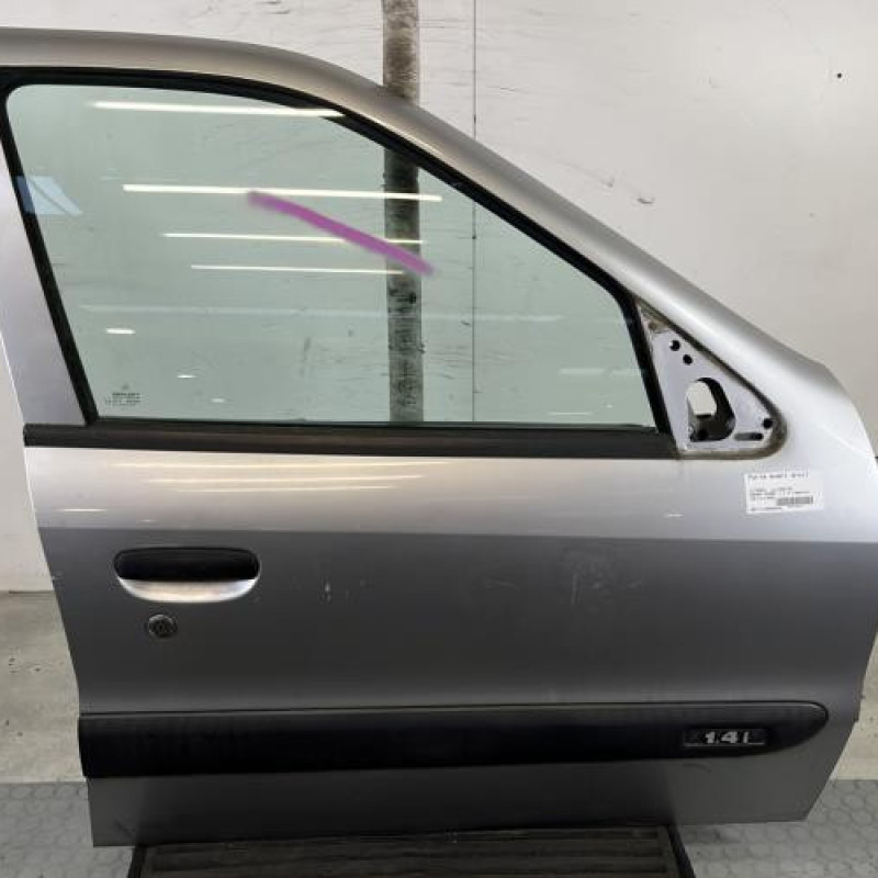 Porte avant droit CITROEN XSARA Photo n°1