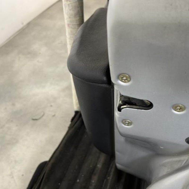 Porte avant droit CITROEN XSARA Photo n°3