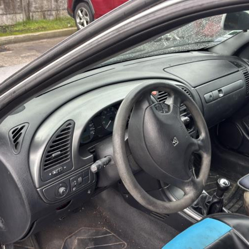 Porte avant droit CITROEN XSARA Photo n°20