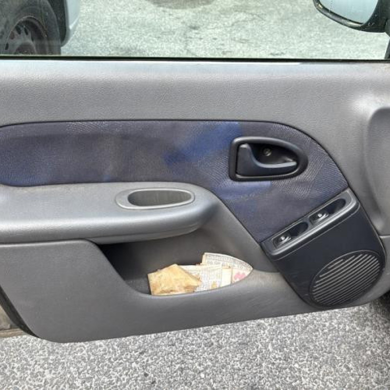 Retroviseur gauche RENAULT CLIO 2 Photo n°14