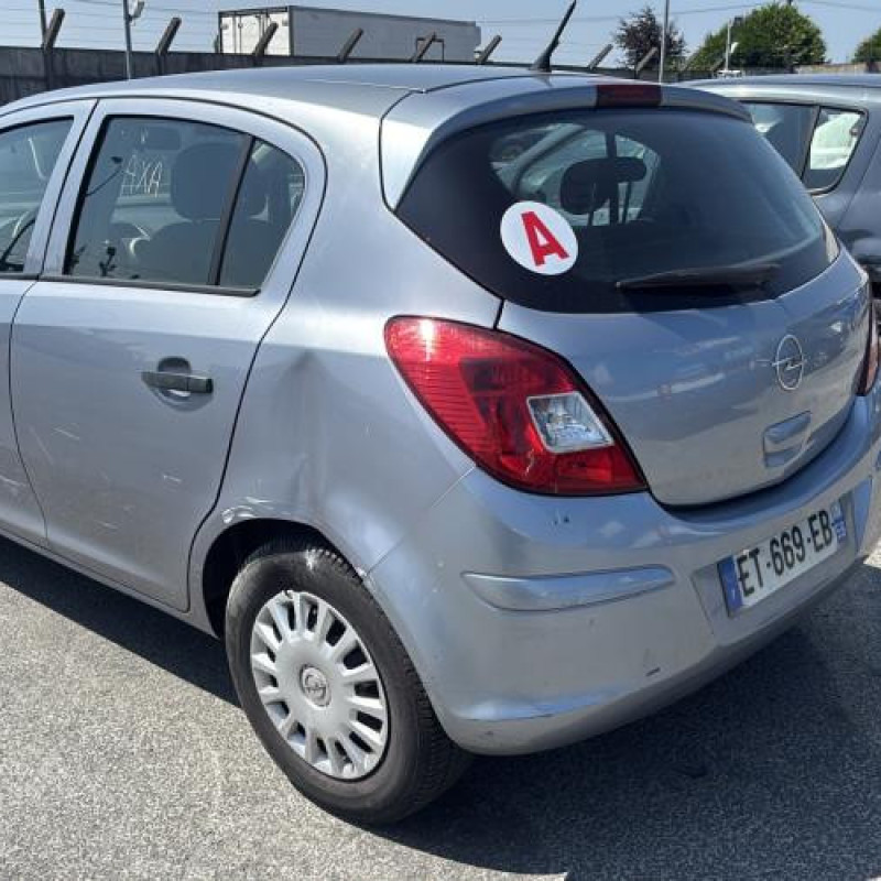 Retroviseur droit OPEL CORSA D Photo n°9