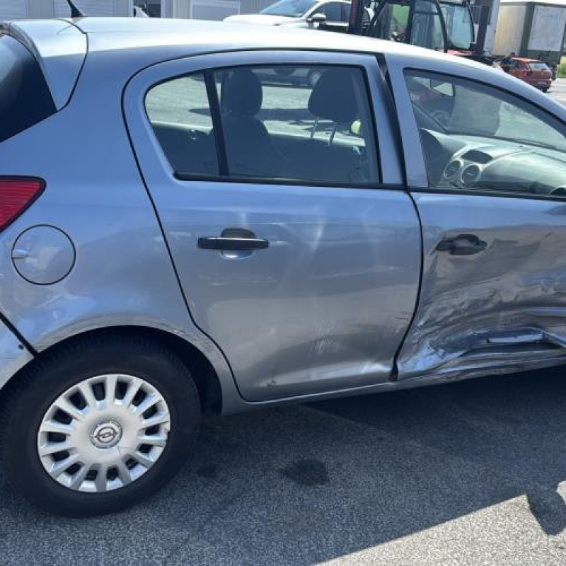 Retroviseur gauche OPEL CORSA D Photo n°11