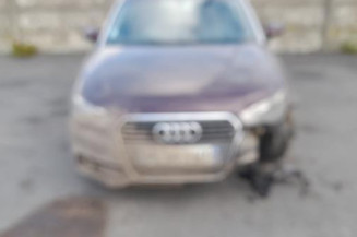 Retroviseur droit AUDI A1 1