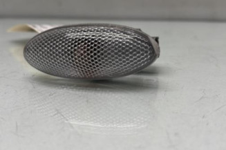 Repetiteur clignotant avant droit  (Feux) TOYOTA YARIS 2 Photo n°1