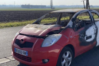 Repetiteur clignotant avant gauche (Feux) TOYOTA YARIS 2