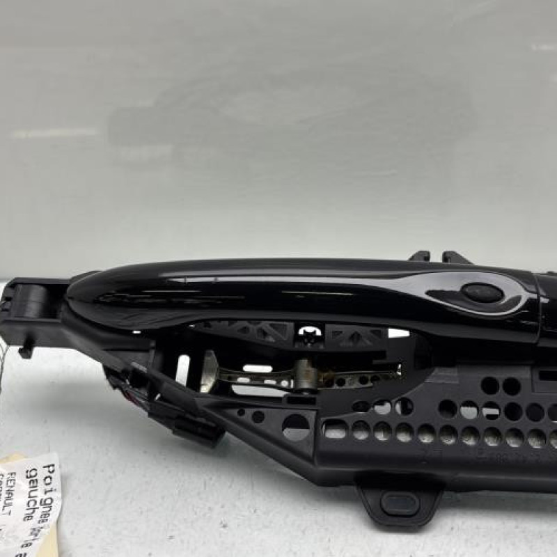 Poignee porte avant gauche RENAULT CAPTUR 1 Photo n°1