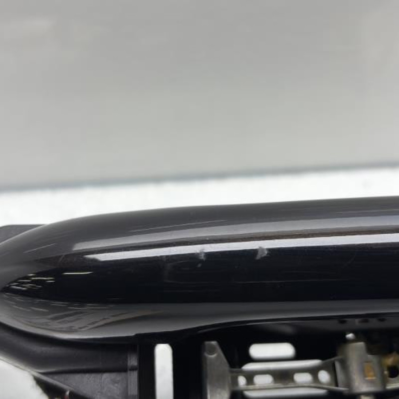 Poignee porte avant gauche RENAULT CAPTUR 1 Photo n°2