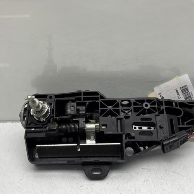 Poignee porte avant gauche RENAULT CAPTUR 1 Photo n°4