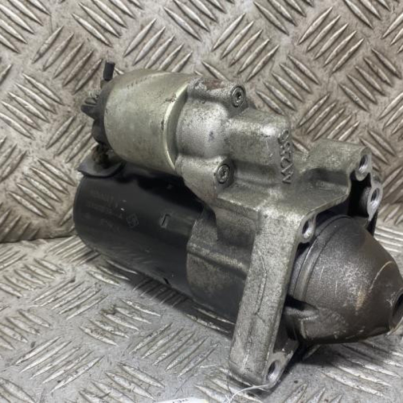 Demarreur RENAULT CAPTUR 1 Photo n°1