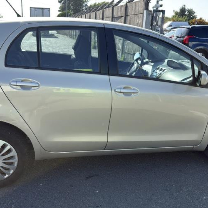 Retroviseur gauche TOYOTA YARIS 2 Photo n°10