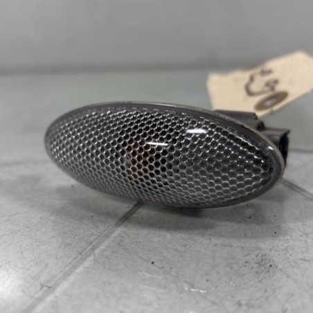 Repetiteur clignotant avant droit  (Feux) TOYOTA AURIS 1