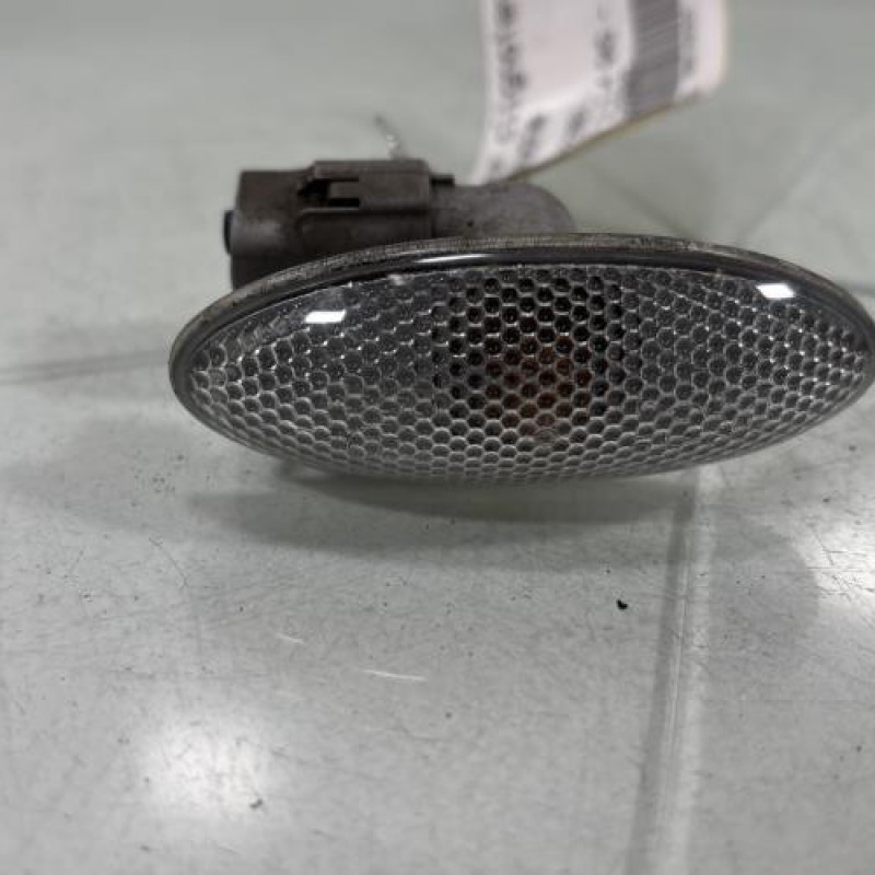 Repetiteur clignotant avant gauche (Feux) TOYOTA AURIS 1 Photo n°3