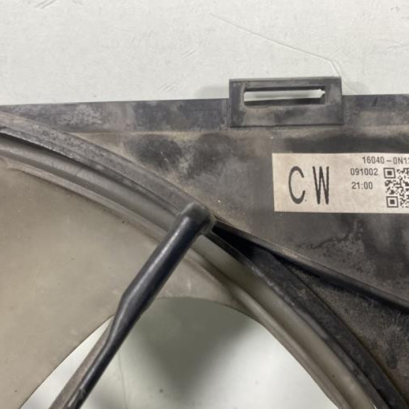 Moto ventilateur radiateur TOYOTA AURIS 1 Photo n°3