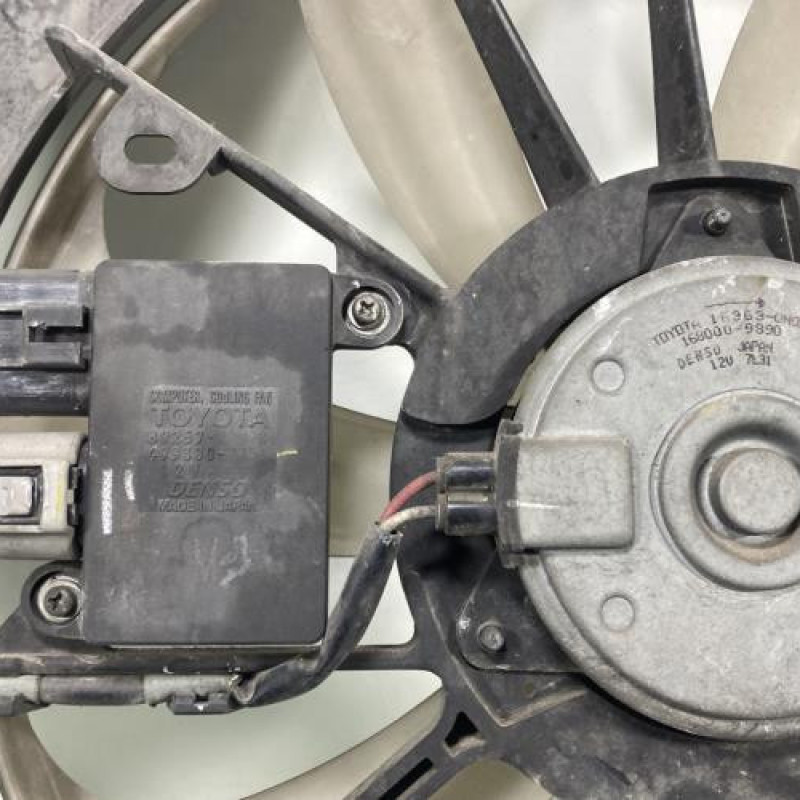 Moto ventilateur radiateur TOYOTA AURIS 1 Photo n°4