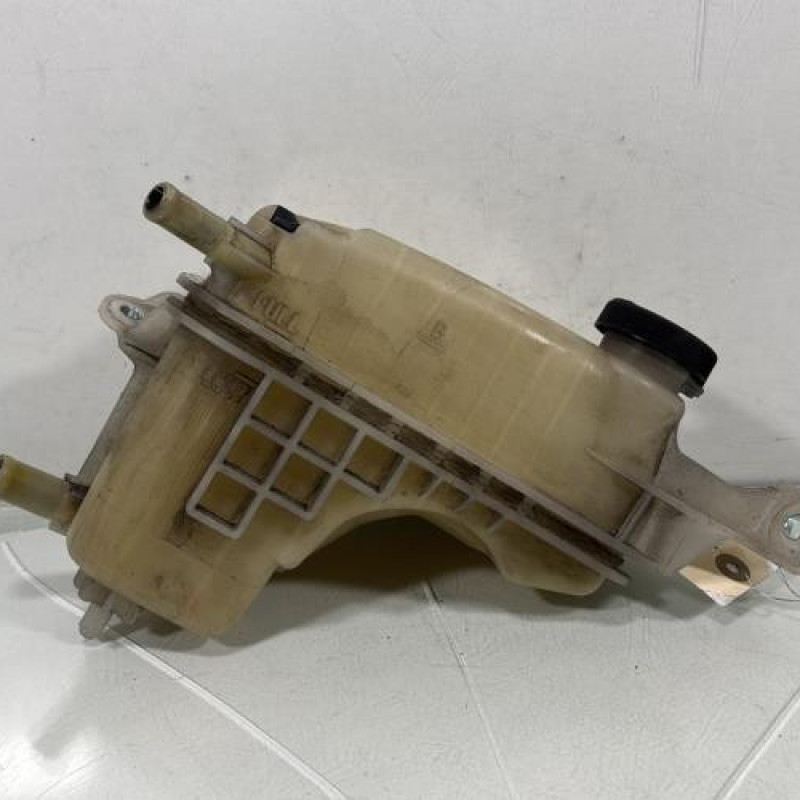 Vase d'expansion TOYOTA AURIS 1 Photo n°1