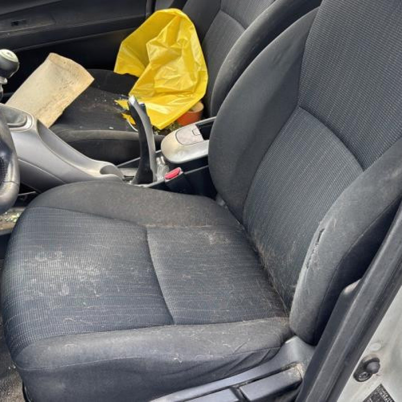 Vase d'expansion TOYOTA AURIS 1 Photo n°15