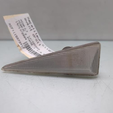 Repetiteur clignotant avant droit  (Feux) RENAULT MEGANE 2 Photo n°1