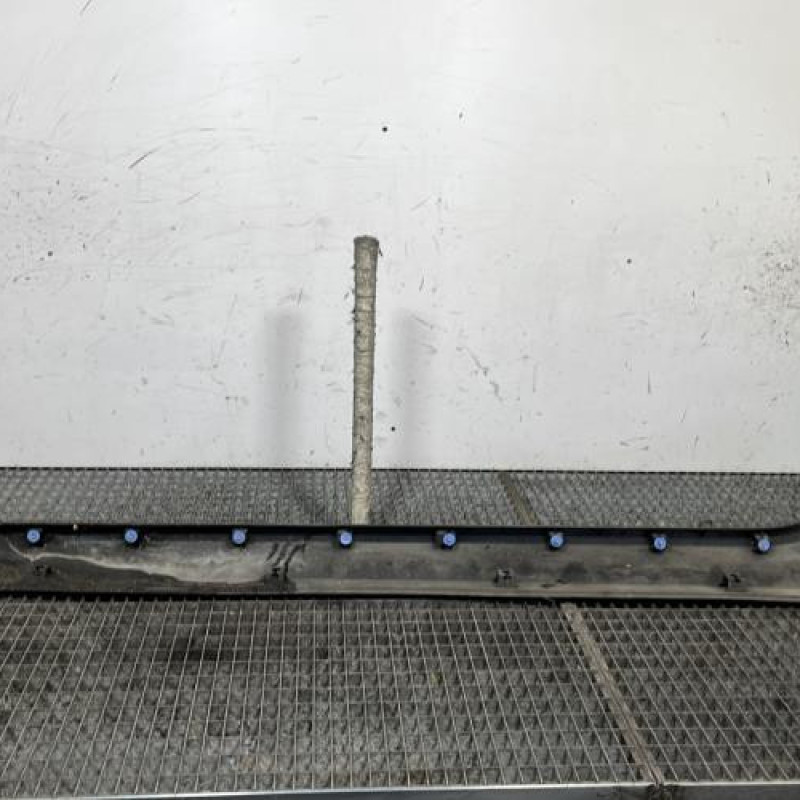 Bas de caisse droit PEUGEOT 2008 1 Photo n°4