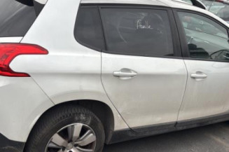 Plage arriere PEUGEOT 2008 1