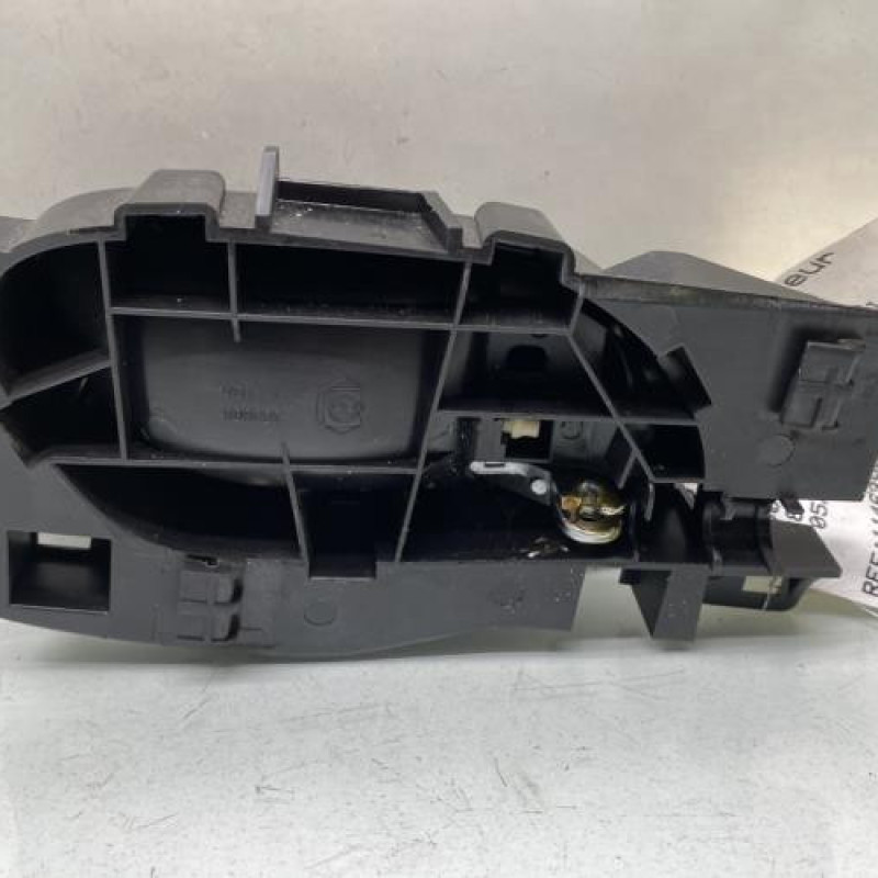 Poignee interieur arriere gauche PEUGEOT 2008 1 Photo n°2