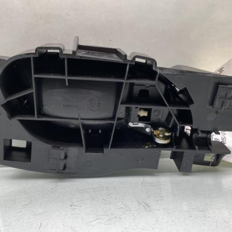 Poignee interieur arriere gauche PEUGEOT 2008 1 Photo n°3