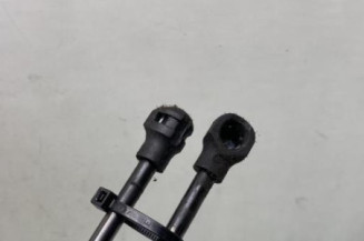 Verin de coffre PEUGEOT 2008 1