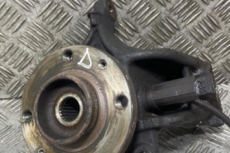 Pivot de moyeu avant droit PEUGEOT 2008 1 Photo n°1