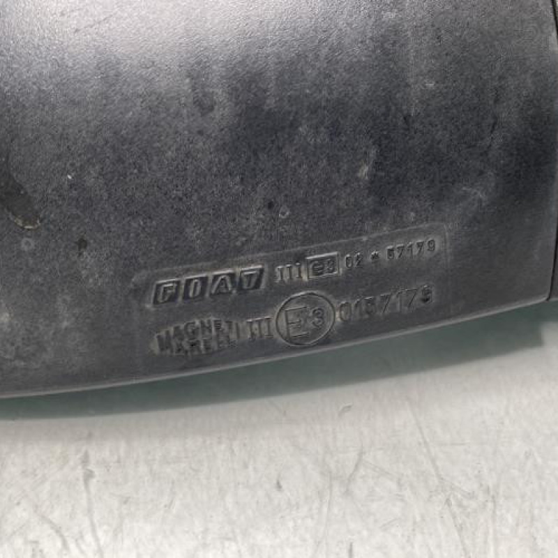 Retroviseur droit FIAT PUNTO 2 Photo n°5