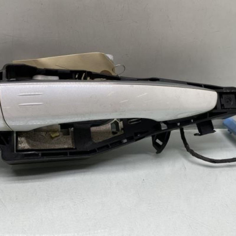 Poignee porte arriere droit CITROEN DS5 Photo n°1