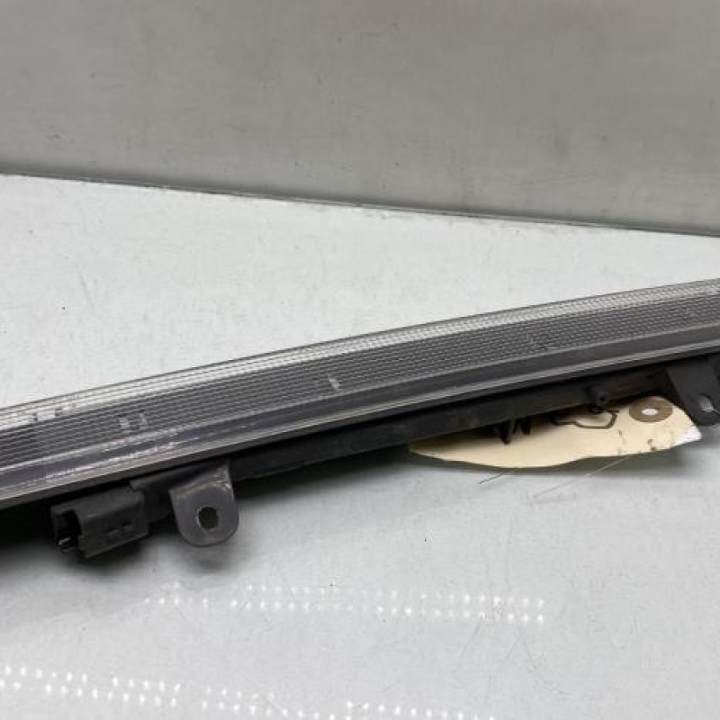 Feu arriere stop central CITROEN DS5 Photo n°2