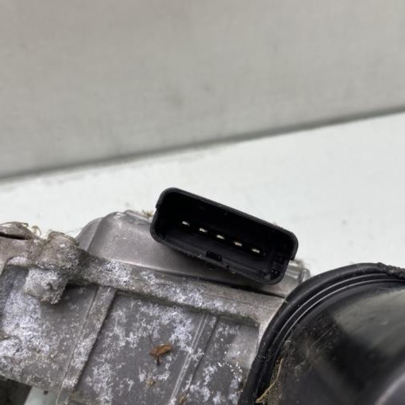 Moteur essuie glace avant gauche CITROEN DS5 Photo n°1