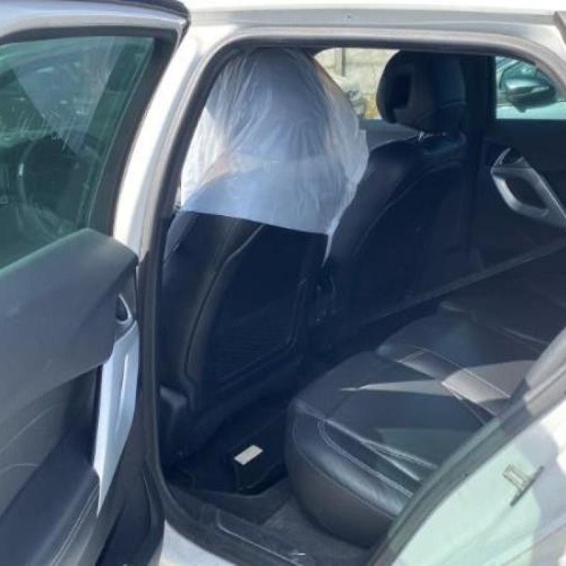 Poignee interieur arriere droit CITROEN DS5 Photo n°20