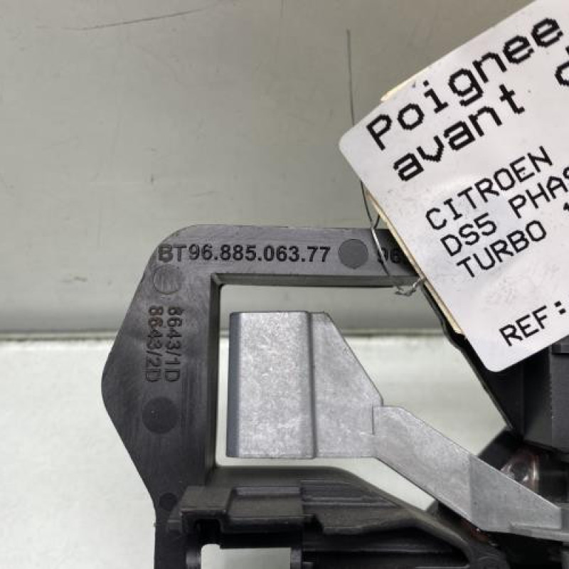 Poignee interieur avant droit CITROEN DS5 Photo n°4