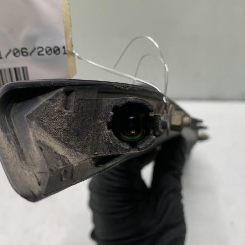 Feu arriere stop central RENAULT CLIO 2 Photo n°4