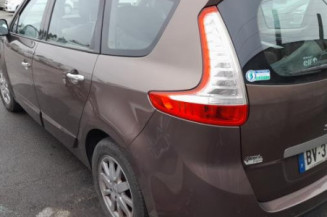 Verin de coffre RENAULT GRAND SCENIC 3