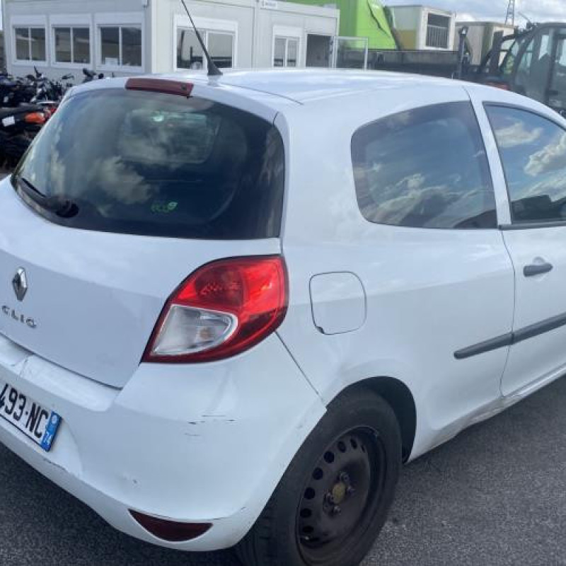 Retroviseur droit RENAULT CLIO 3 Photo n°12