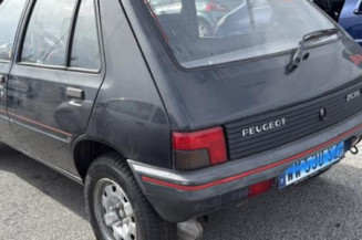 Verin de coffre PEUGEOT 205