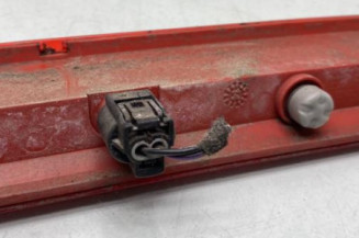 Feu arriere stop central FORD FIESTA 6