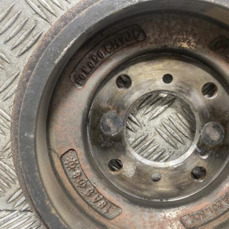 Tambour arriere gauche FORD FIESTA 6 Photo n°4