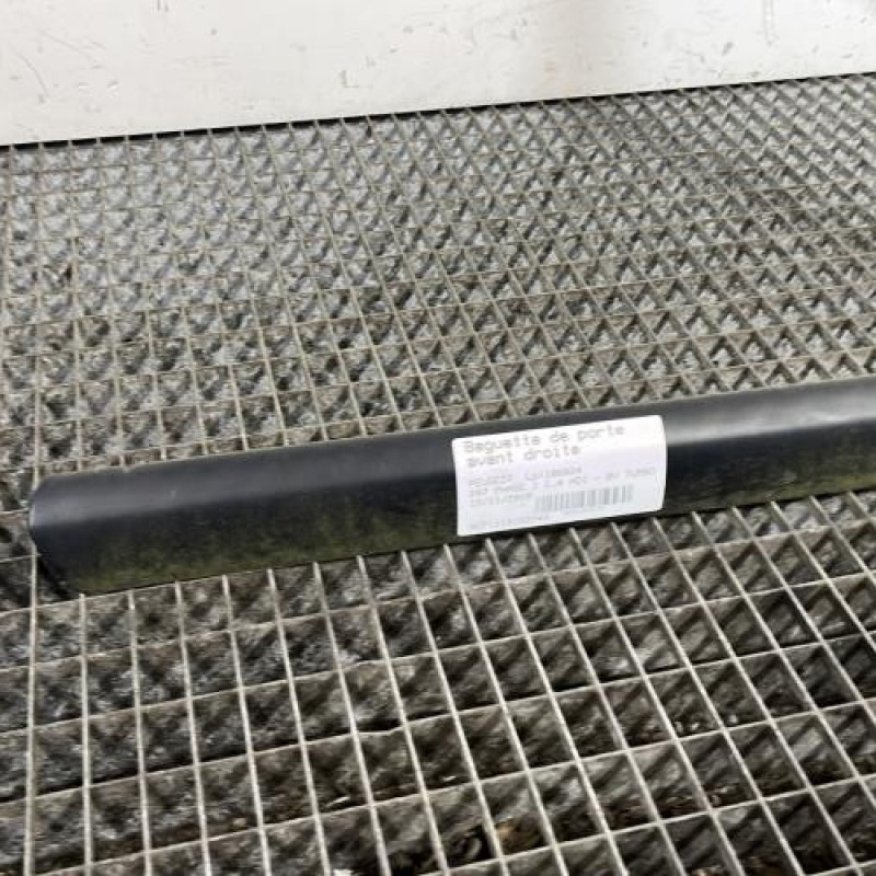 Baguette de porte avant droite PEUGEOT 207 Photo n°2