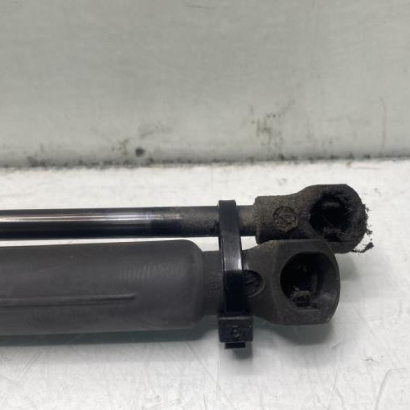 Verin de coffre PEUGEOT 207 Photo n°2